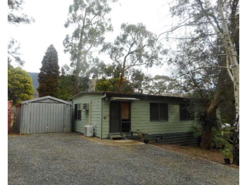 16 George Road, East Warburton VIC 3799