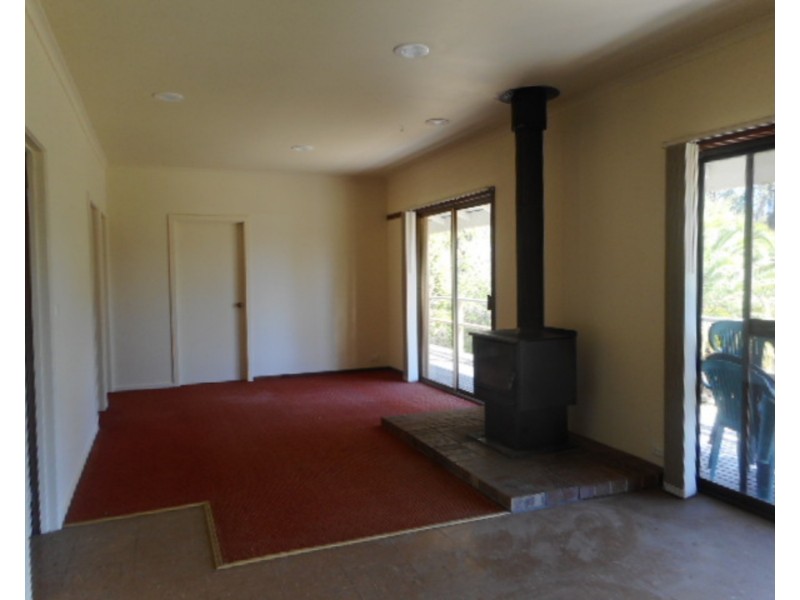 585 Lusatia Park Road, Hoddles Creek VIC 3139