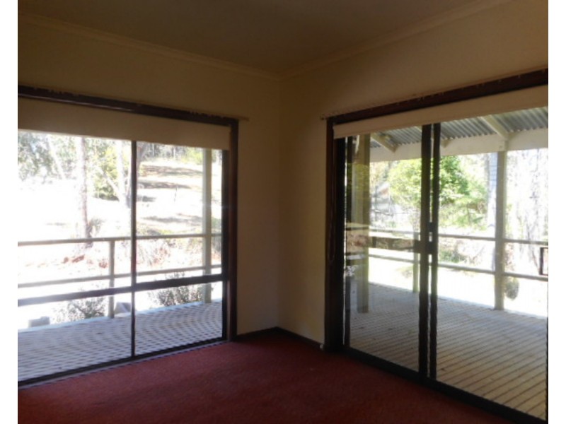 585 Lusatia Park Road, Hoddles Creek VIC 3139