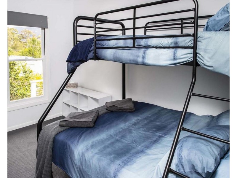 6 Ferntree Avenue, Warburton VIC 3799