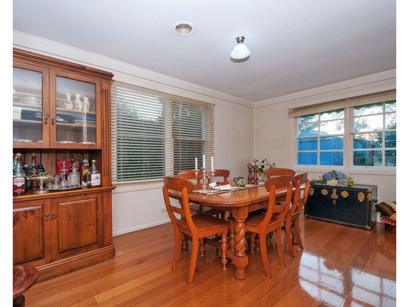 52 Braeside Drive, Launching Place VIC 3139