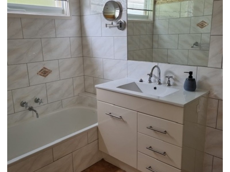 11-13 Boronia Road, Warburton VIC 3799