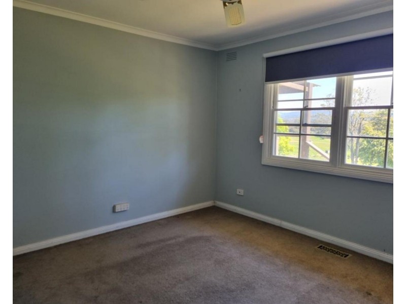 2 Williams Crescent, Woori Yallock VIC 3139