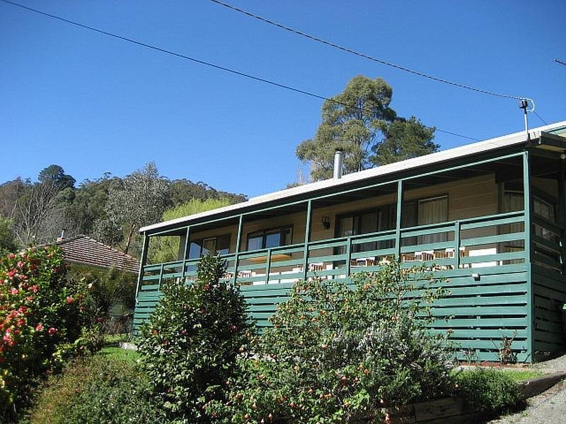 10 Station Road, Warburton VIC 3799