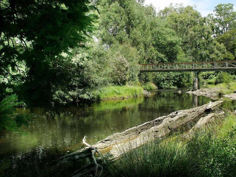 2 Cornish  Road, Warburton VIC 3799