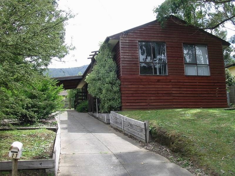 11 William Crescent, Millgrove VIC 3799