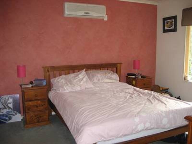 10 Mathers Avenue, Launching Place VIC 3139