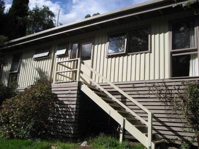 2 Cornish Road, Warburton VIC 3799