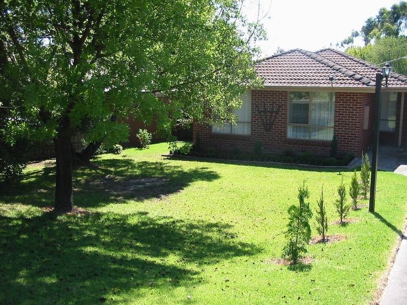 6 Henry Street, Healesville VIC 3777