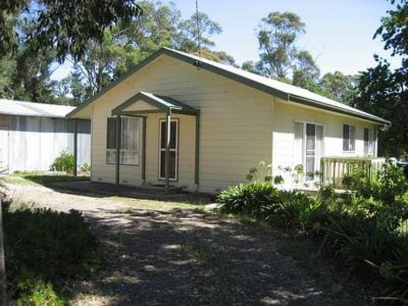 9 The Crescent, Wesburn VIC 3799