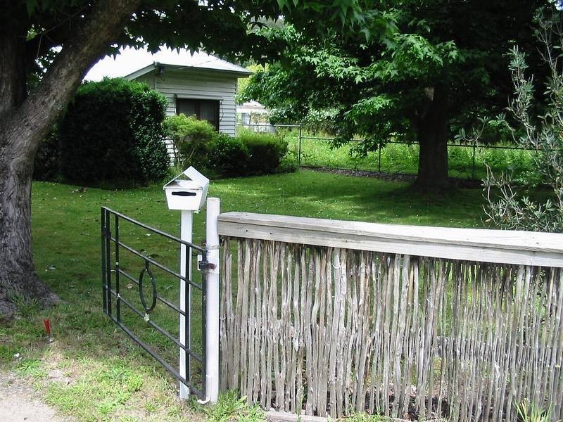 14 Woodspoint Road, Warburton VIC 3799