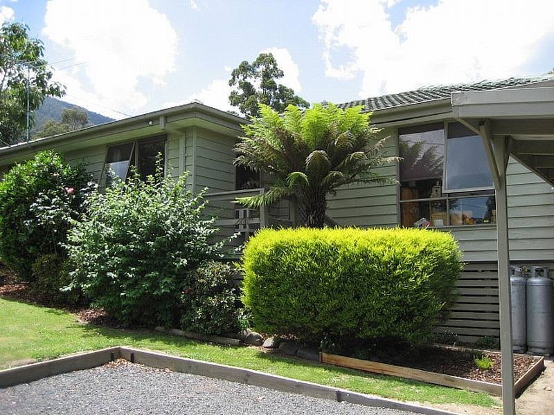 43 McKenzie King Drive, Millgrove VIC 3799