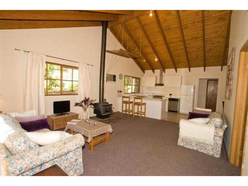 2a Giffords Road, Warburton VIC 3799
