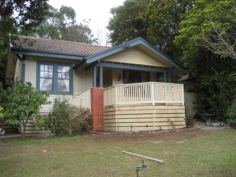 13 Park Road, Warburton VIC 3799