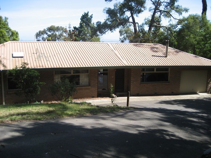 1053 Mt Dandenong Tourist Road Road, Montrose VIC 3765