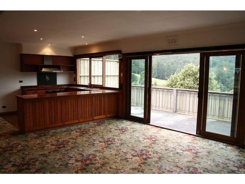 7 Ferndale Road, Warburton VIC 3799