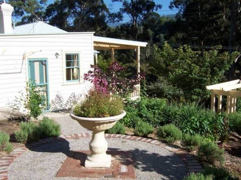 3354 Warburton Highway, Warburton VIC 3799