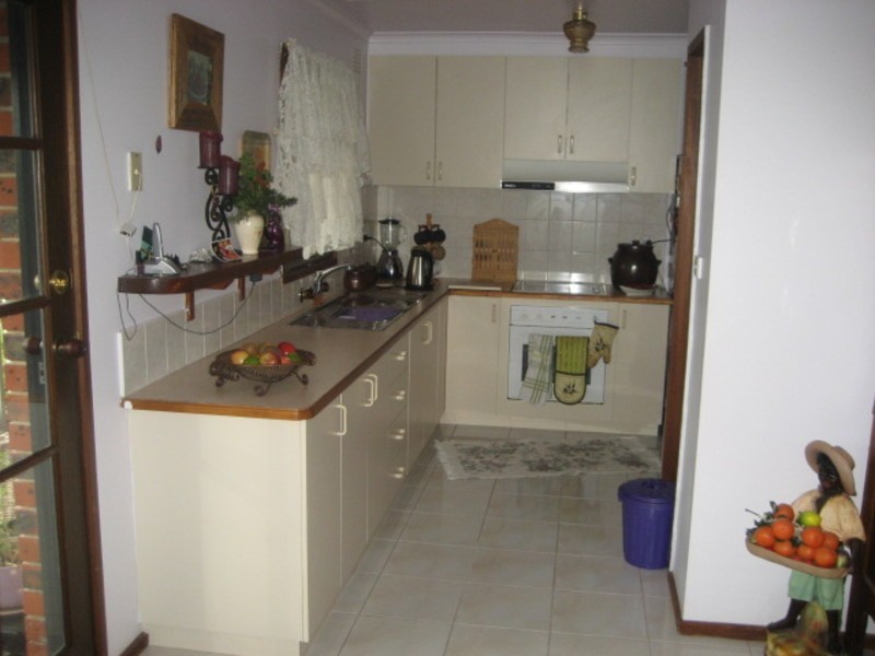 4 Bellbird Avenue, Launching Place VIC 3139