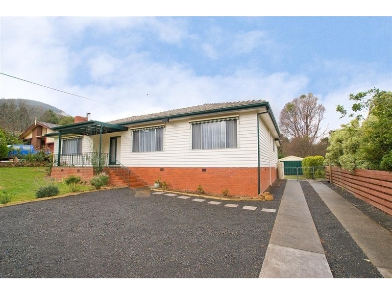 37 Surrey Road, Warburton VIC 3799