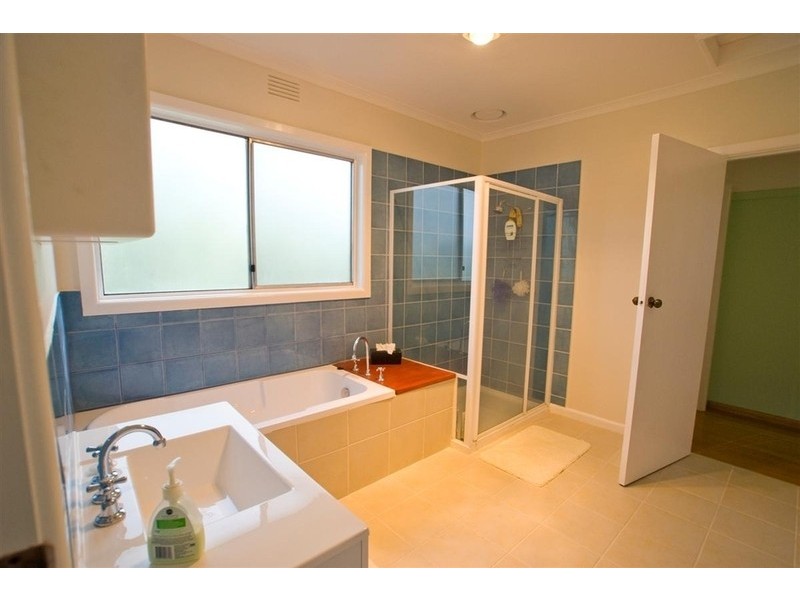 37 Surrey Road, Warburton VIC 3799