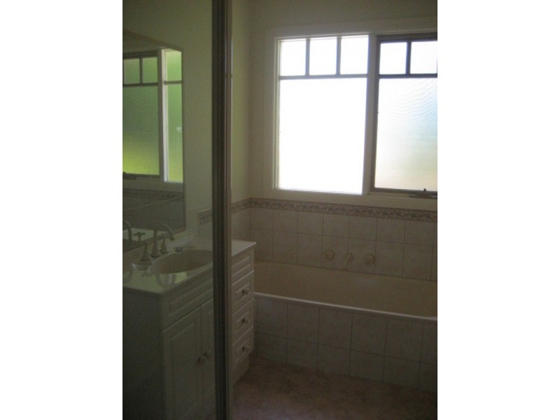 2/20 Yarra Street, Yarra Junction VIC 3797