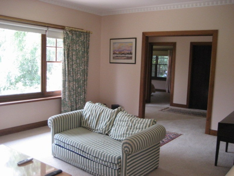 6-8 Station Road, Warburton VIC 3799