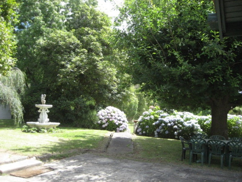 6-8 Station Road, Warburton VIC 3799