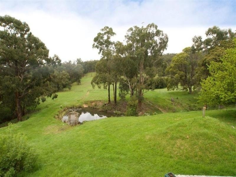 51 Gardenhill Road, Launching Place VIC 3139