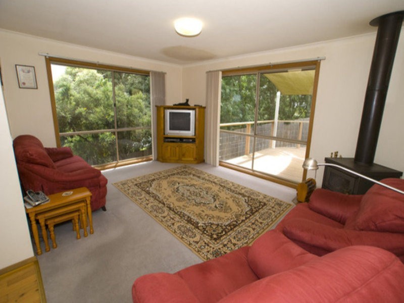 32 Eileen Grove, Woori Yallock VIC 3139