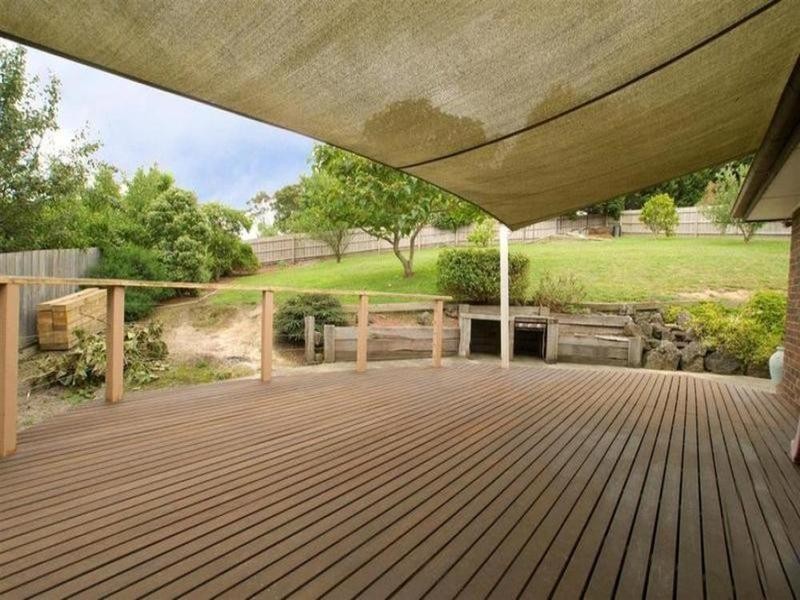 32 Eileen Grove, Woori Yallock VIC 3139