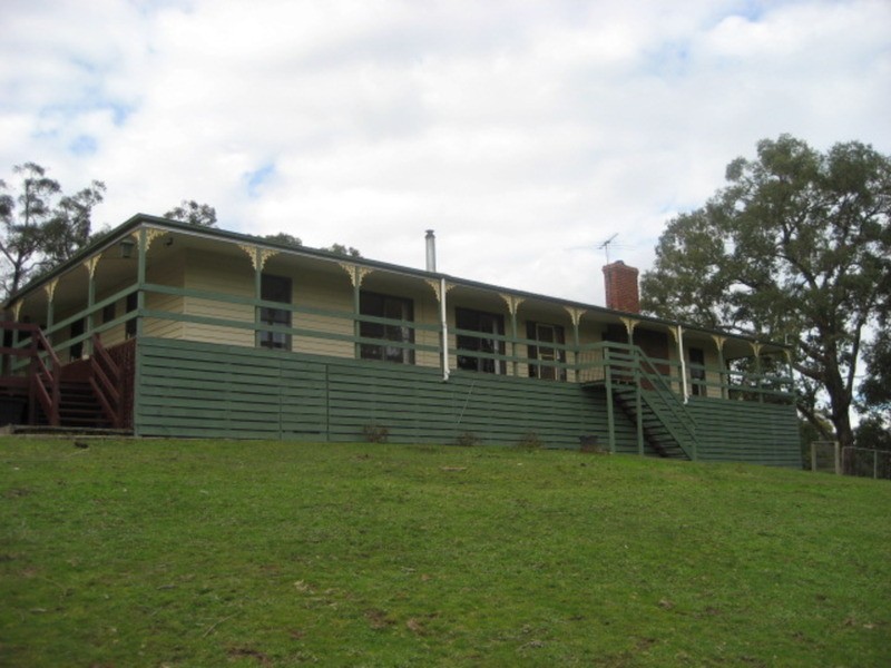 135 Beenak Road, Yellingbo VIC 3139