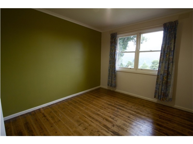 2b Louis Avenue, Warburton VIC 3799