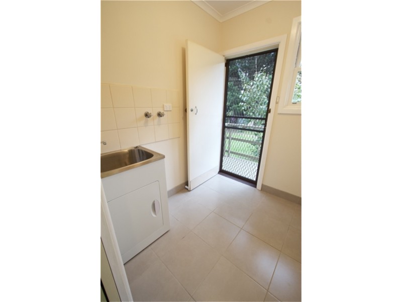 2b Louis Avenue, Warburton VIC 3799