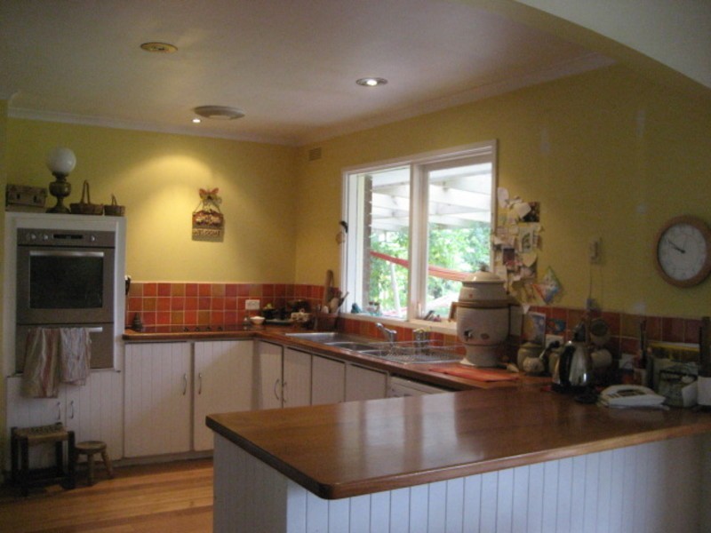 77 Surrey Road, Warburton VIC 3799