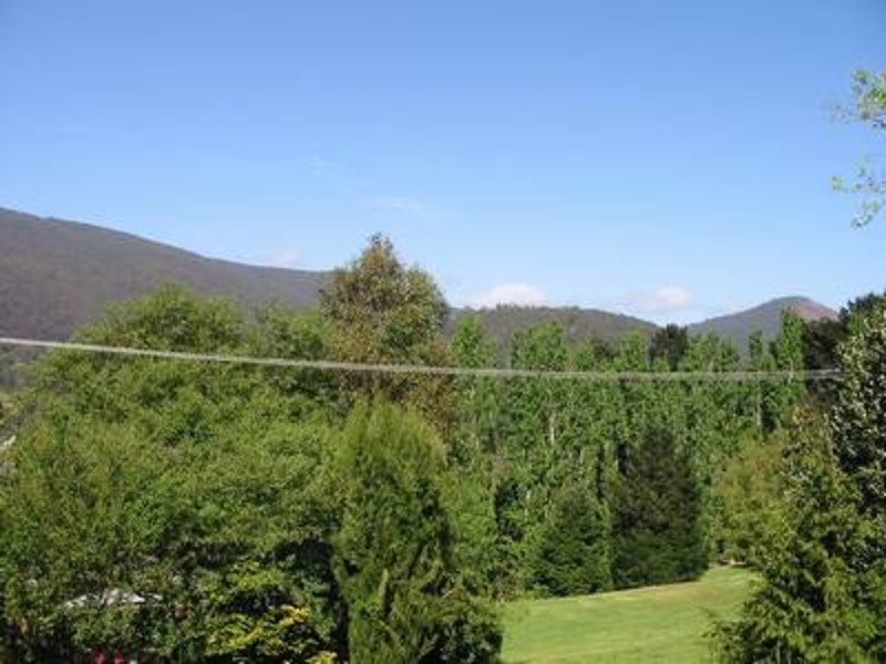 11 Salisbury Avenue, Warburton VIC 3799