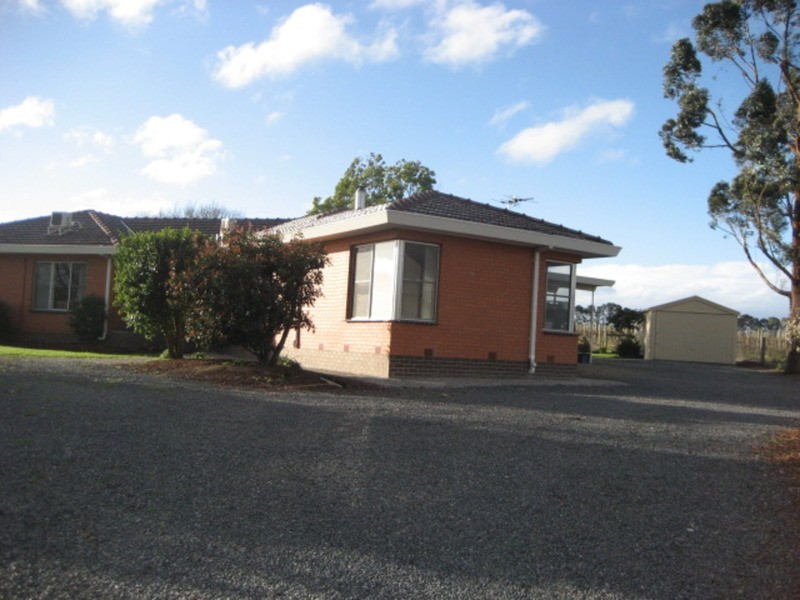 6 St Huberts Road, Coldstream VIC 3770