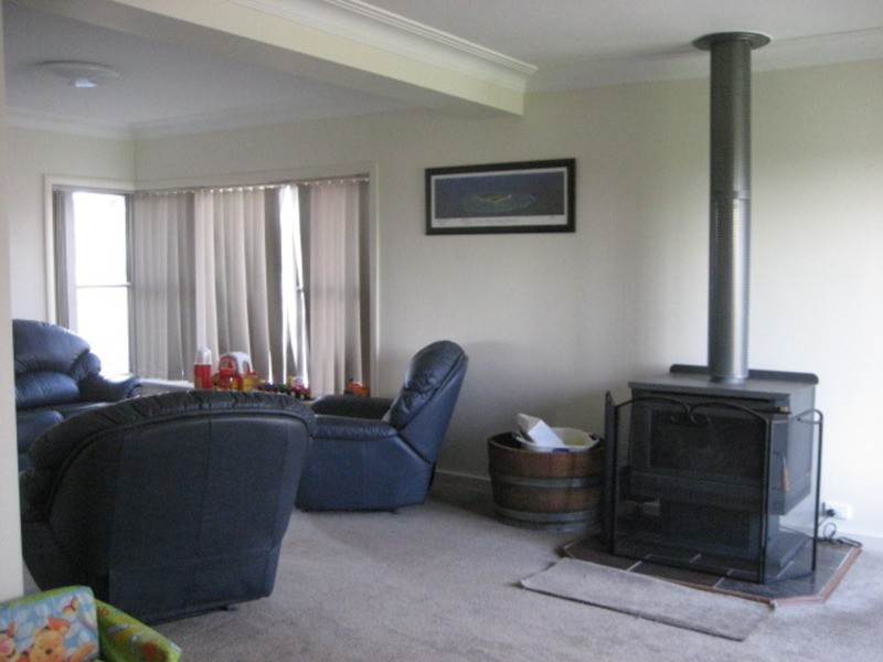 6 St Huberts Road, Coldstream VIC 3770
