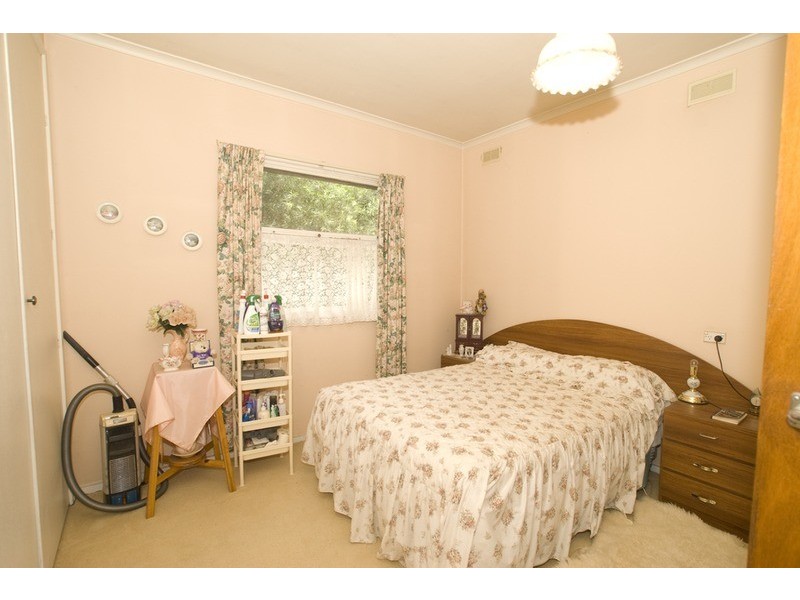 2a Allsops Road, Launching Place VIC 3139