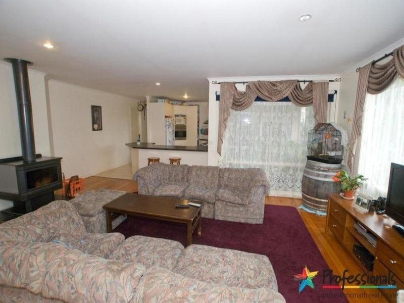 450 Dalry Road, Launching Place VIC 3139