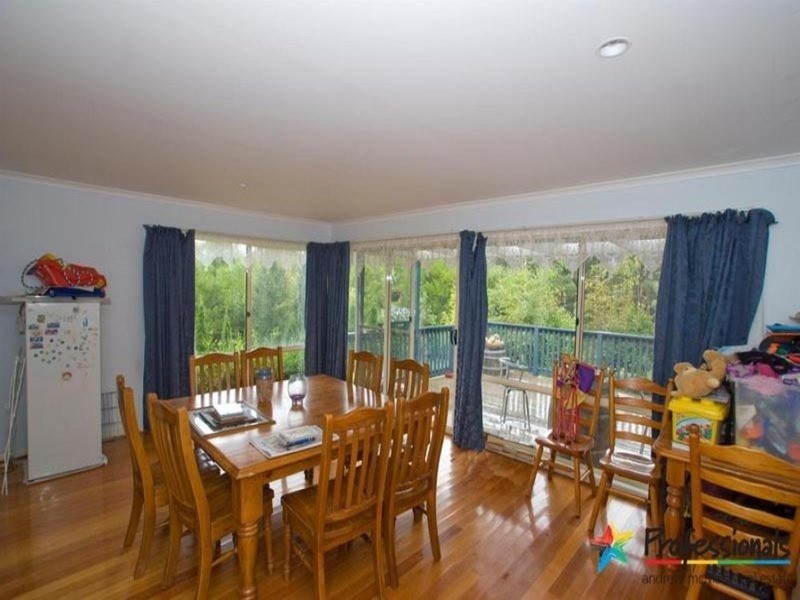 450 Dalry Road, Launching Place VIC 3139