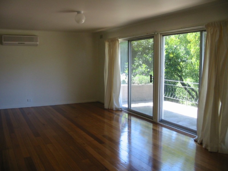 39 Woodspoint Road, Warburton VIC 3799