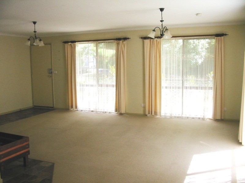 2 Prospect Avenue, Warburton VIC 3799