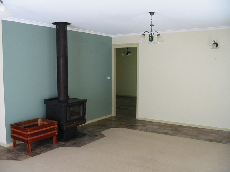 2 Prospect Avenue, Warburton VIC 3799