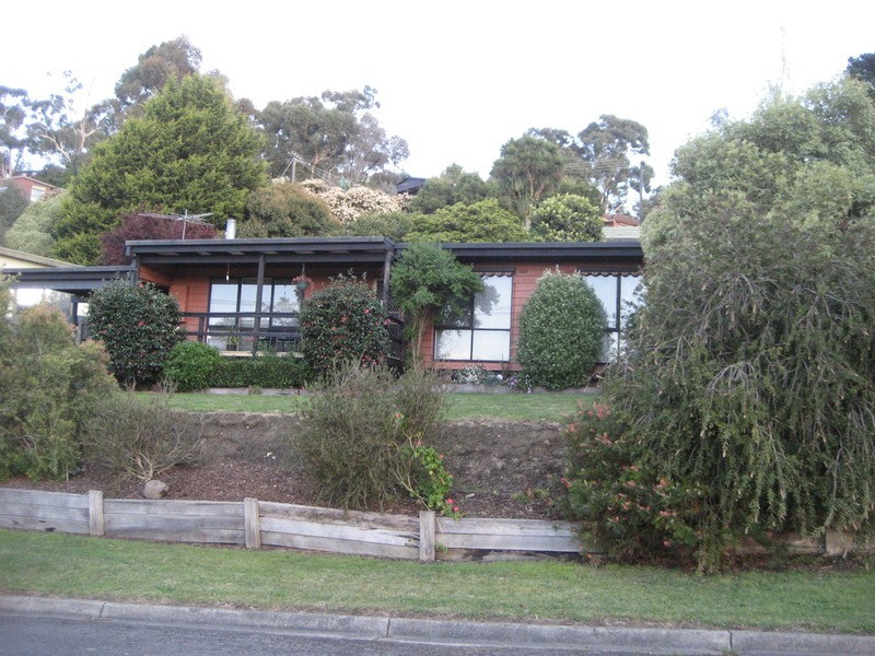 38 Cynthia Grove, Woori Yallock VIC 3139