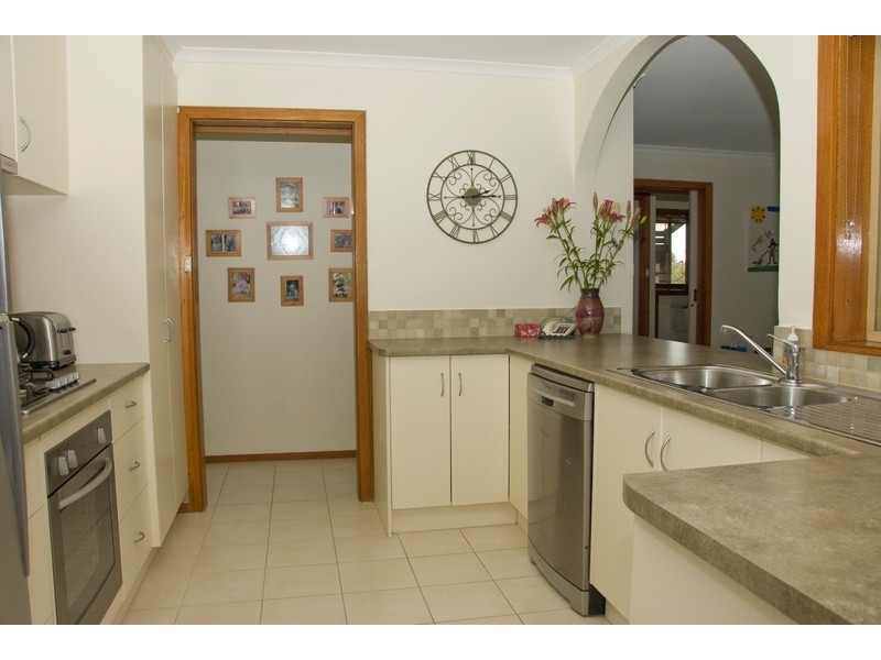 54 Eileen Grove, Woori Yallock VIC 3139