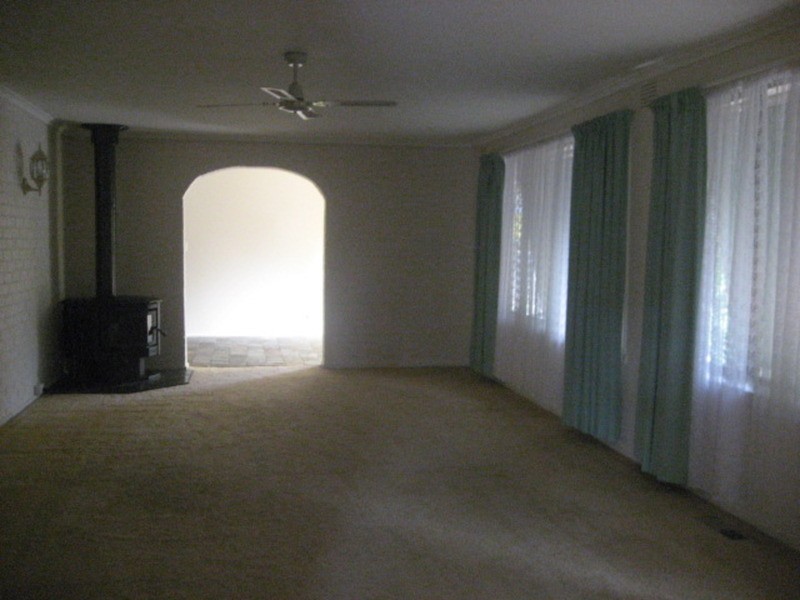 44 Kingswood Drive, Chirnside Park VIC 3116