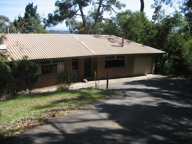 1053 Mt Dandenong Tourist Road, Montrose VIC 3765