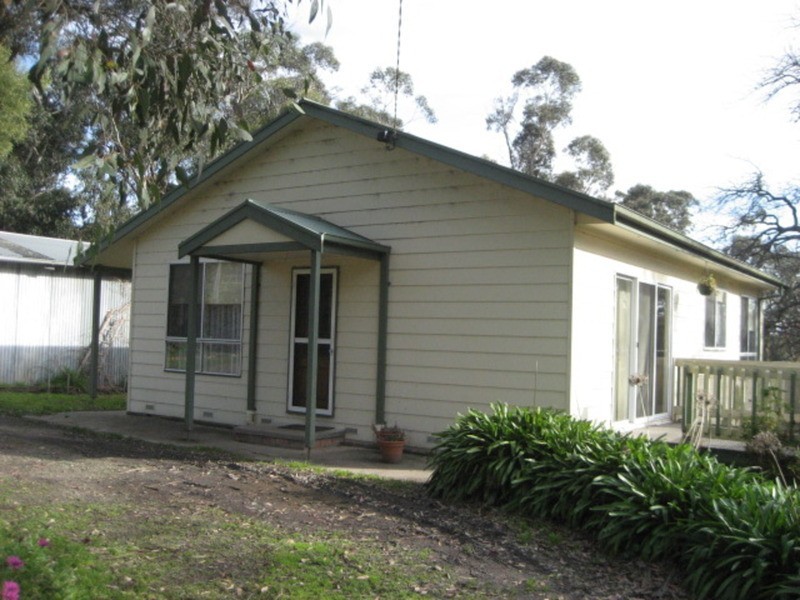 9 The Crescent, Wesburn VIC 3799