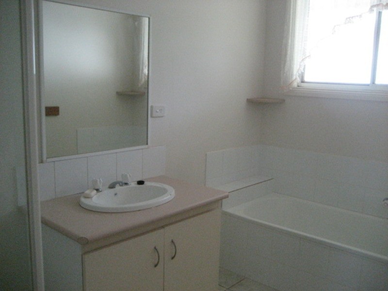 9 The Crescent, Wesburn VIC 3799