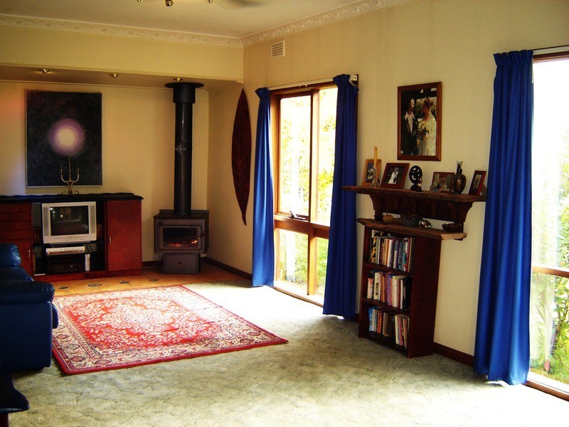 12 Old Warburton Road, Warburton VIC 3799